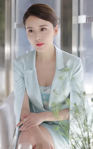 颜丹晨温婉知性写真图片_4