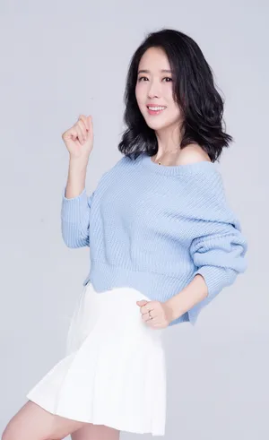 颜丹晨清新柔美写真图片_2