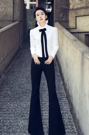 颜丹晨酷美撩人写真图片_3