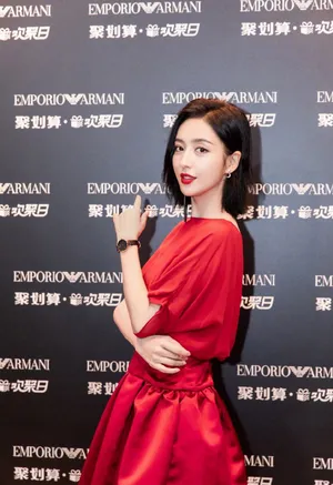 佟丽娅性感优雅活动图片_3
