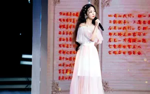 李莎旻子唯美仙气写真图片