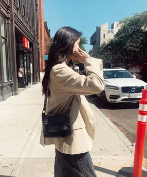 欧阳娜娜波士顿出街私服图片