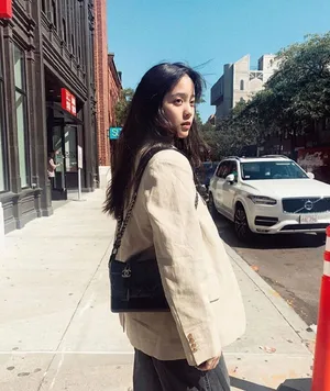 欧阳娜娜波士顿出街私服图片_2