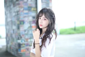 曹曦月清新灵动写真图片_3