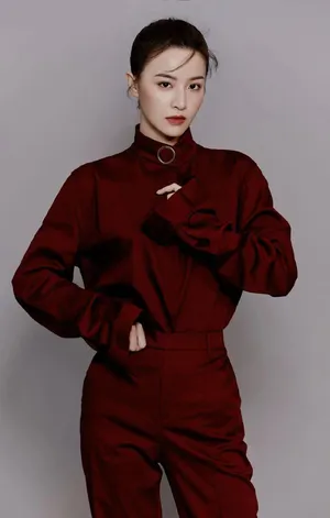 梁婧娴时尚大气写真图片_4