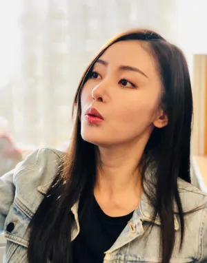张天爱甜美活动照图片_8