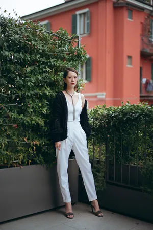 海清米兰时装周优雅性感图片