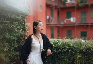 海清米兰时装周优雅性感图片