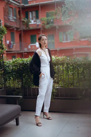 海清米兰时装周优雅性感图片_2