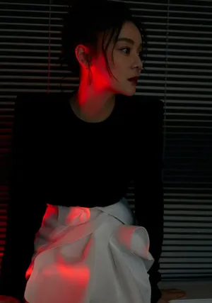 袁姗姗酷美撩人写真图片_2