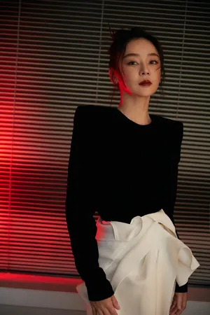 袁姗姗酷美撩人写真图片_3