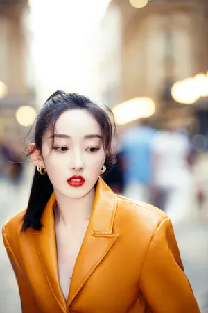 蒋梦婕米兰时装周性感图片_2