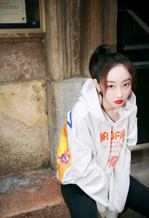 蒋梦婕随性生活照图片_5