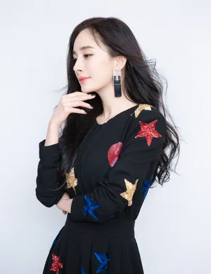 杨幂优雅知性写真图片_6