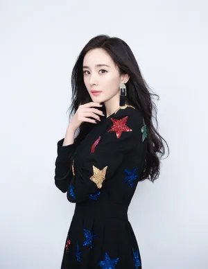 杨幂优雅知性写真图片_7