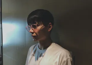 秦天随性生活照图片_2