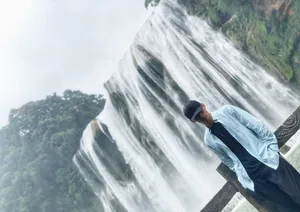 秦天个性旅拍照图片