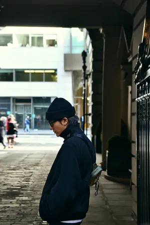 陈坤休闲伦敦街拍写真图片_5