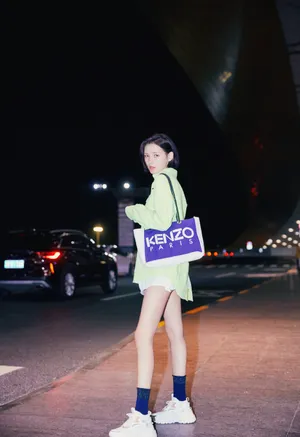 张予曦灵动魅力写真图片_2