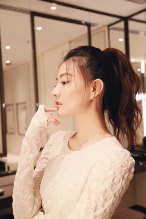 徐璐甜美浪漫活动图片_2