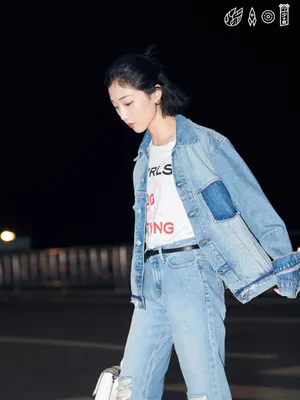 yamy牛仔套装机场写真图片_3