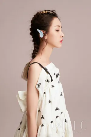 陈都灵活力酷美时尚写真图片_2
