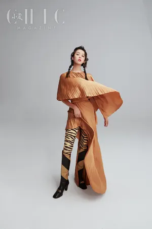 陈都灵活力酷美时尚写真图片_3