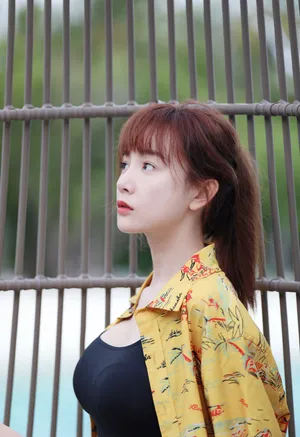 张檬泳装照图片_8