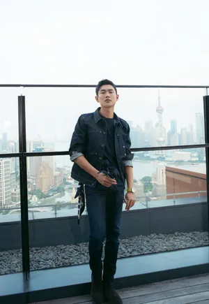 演员王彦霖休闲装帅气活动照图片_3