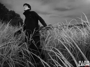 井柏然黑色系时尚杂志写真图片_2