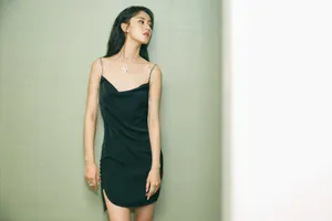 袁冰妍性感吊带裙写真图片_3
