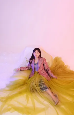 江铠同清新优雅时尚写真图片_1