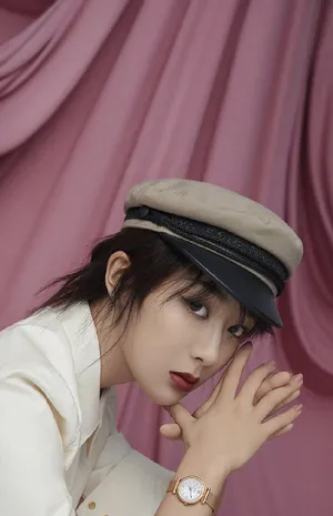 杨紫酷美养眼写真大片_2