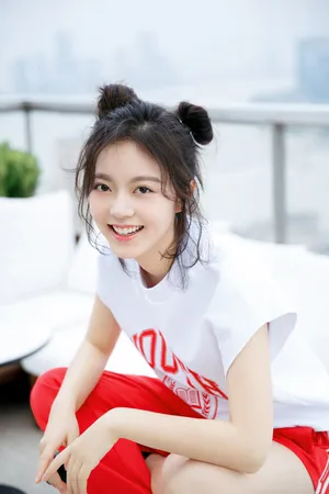 赵今麦可爱俏皮写真图片_4