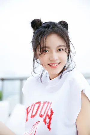 赵今麦可爱俏皮写真图片_5