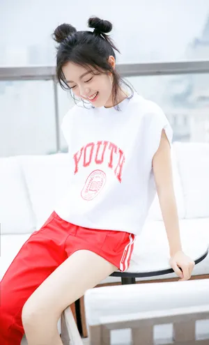 赵今麦可爱俏皮写真图片_6