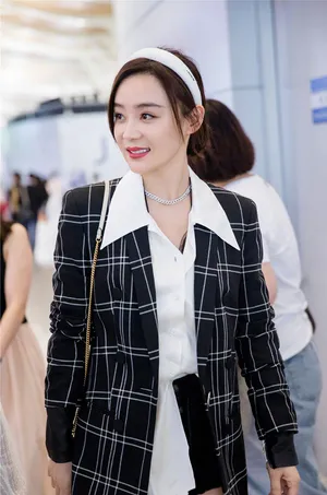 袁姗姗复古时尚机场街拍图片_4