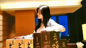 汤晶媚性感靓丽写真图片_6