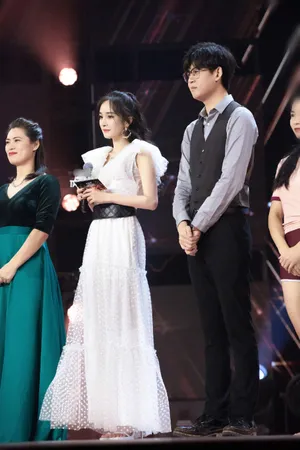 杨幂中国达人秀冲刺夜剧照图片_8