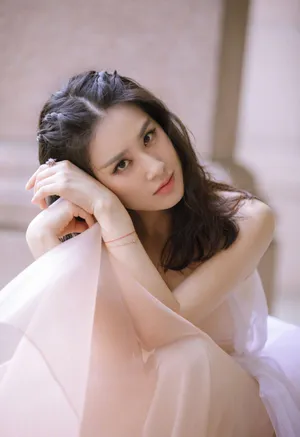 黄圣依仙女裙甜美写真图片_1