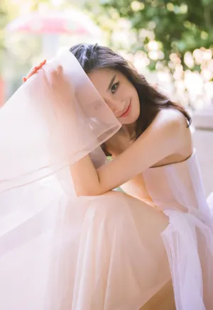 黄圣依仙女裙甜美写真图片_4