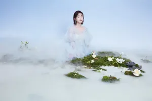 沈月唯美仙气时尚写真图片