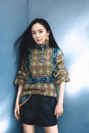 杨幂初秋性感时尚写真图片_2