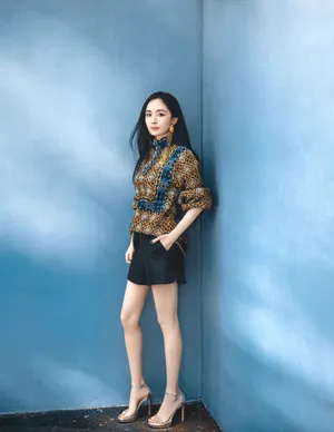 杨幂初秋性感时尚写真图片_5