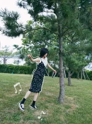 李溪芮清新优雅写真图片_3
