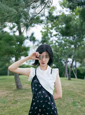 李溪芮清新优雅写真图片_7