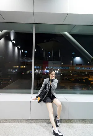 袁姗姗清秀甜美写真图片_3