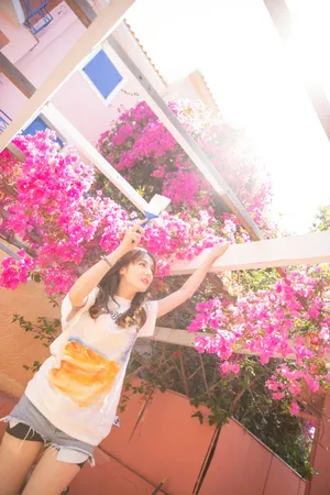 迪丽热巴唯美浪漫写真图片_1