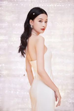 孙怡性感妩媚写真图片_3