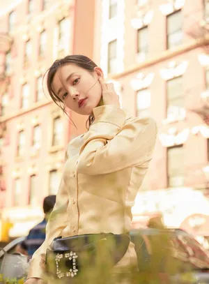 李一桐清新甜美写真图片_2